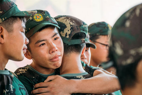 長沙中小學生軍訓冬令營