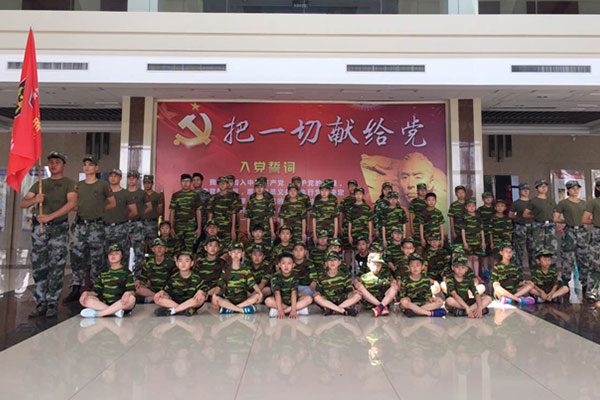 武漢戶外拓展夏令營，體驗不一樣的軍事活動