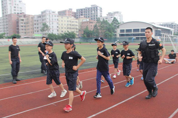 廣州警訓夏令營能提高孩子自我保護能力嗎？